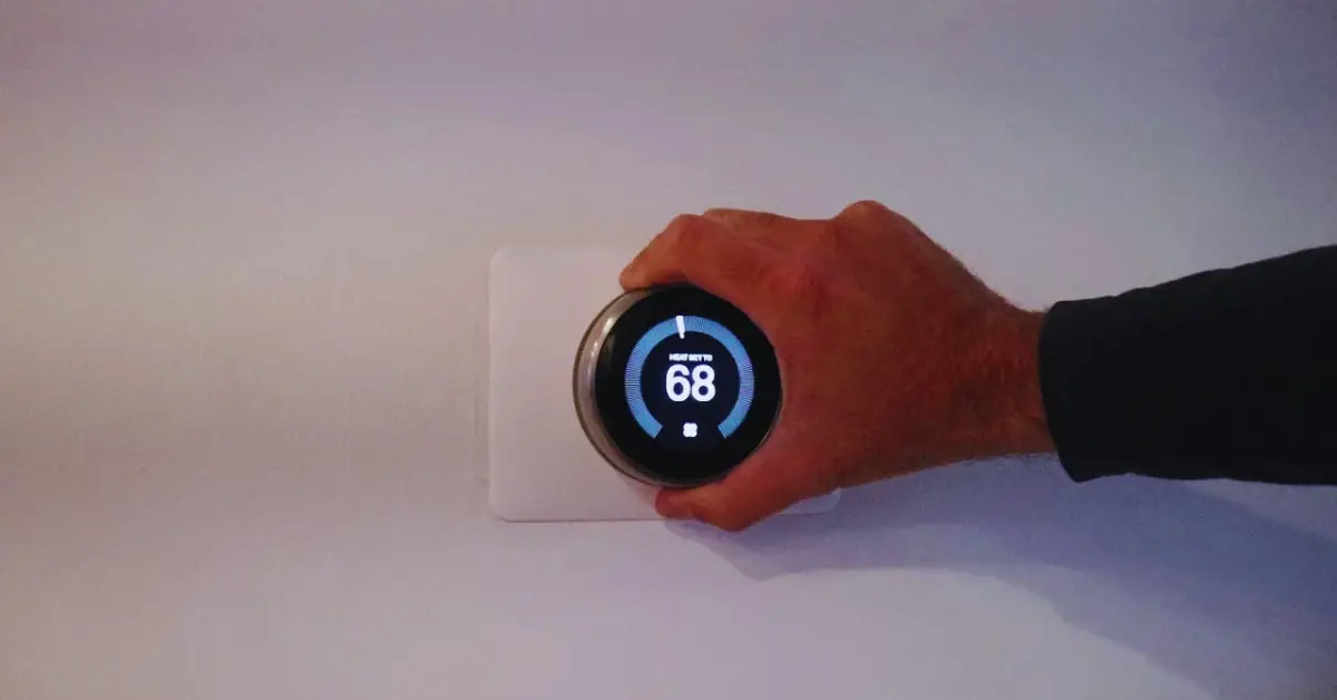 Charging Nest Thermostat Blinking Green Light