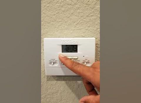 How to Set a Toptech Thermostat