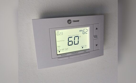 Can a Low Battery in Thermostat Affect Furnace