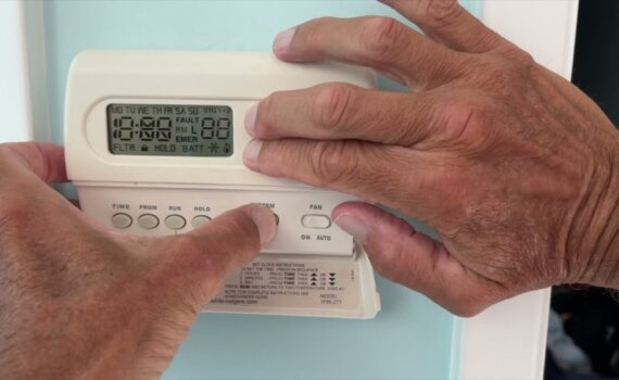 How to Reset a White Rodgers Thermostat