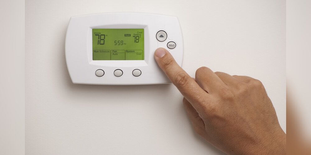 How to Tell If Thermostat is Broken