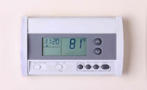 What is Em on Thermostat